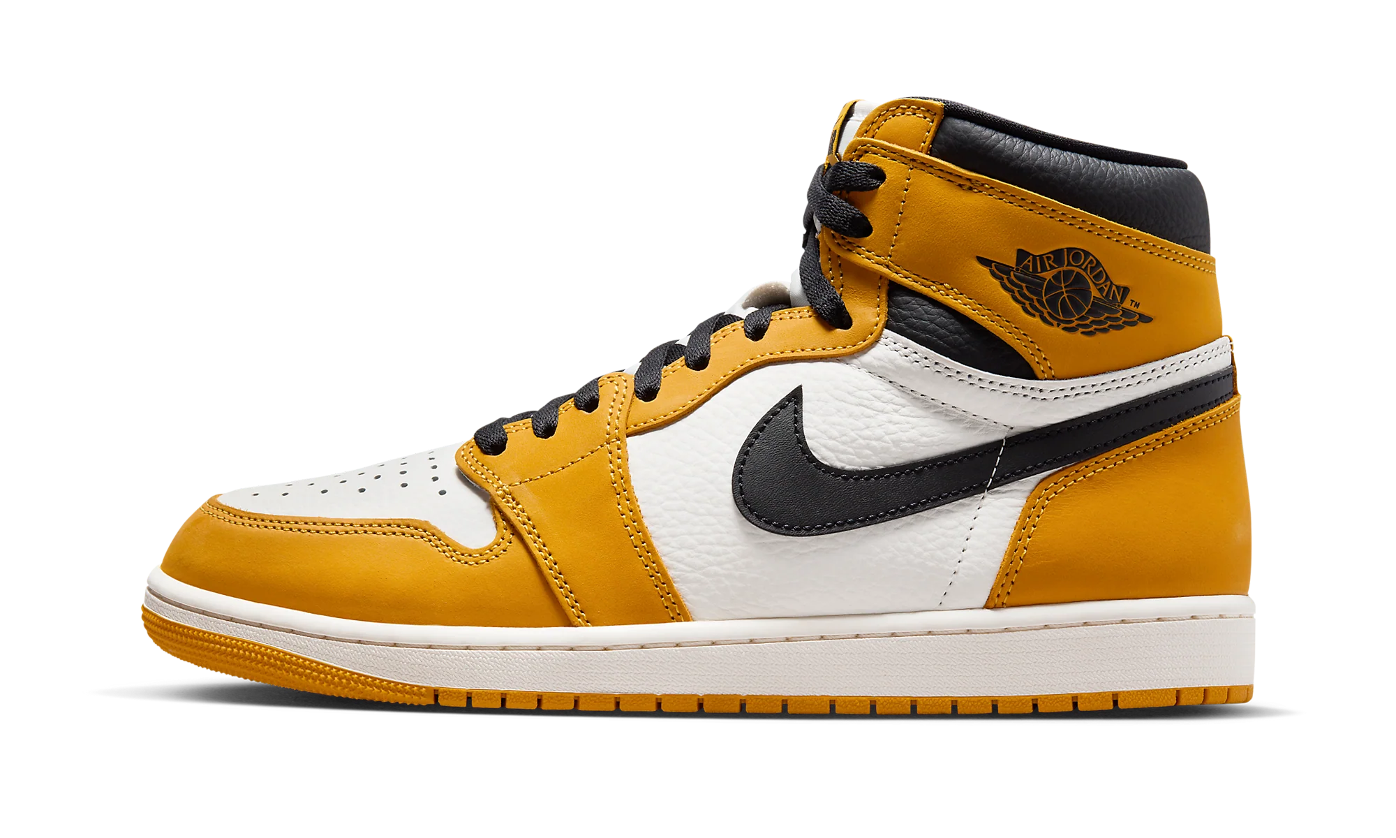 Air Jordan 1 Retro High Og "Yellow Ochre" DZ5485 701 Sneakers