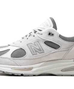 991 V2 "Nimbus Cloud" U991LG2 Sneakers