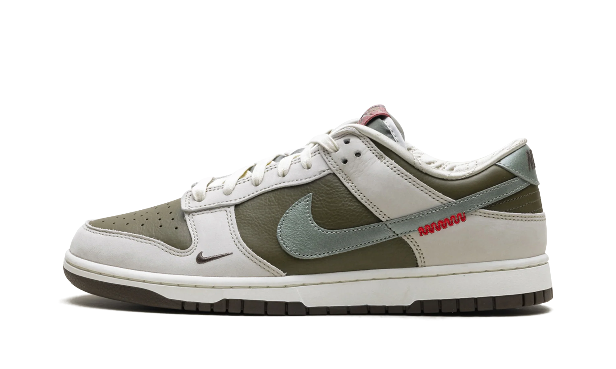 Dunk Low RETRO "Year Of The Snake (2025)" HV5980 231 Sneakers